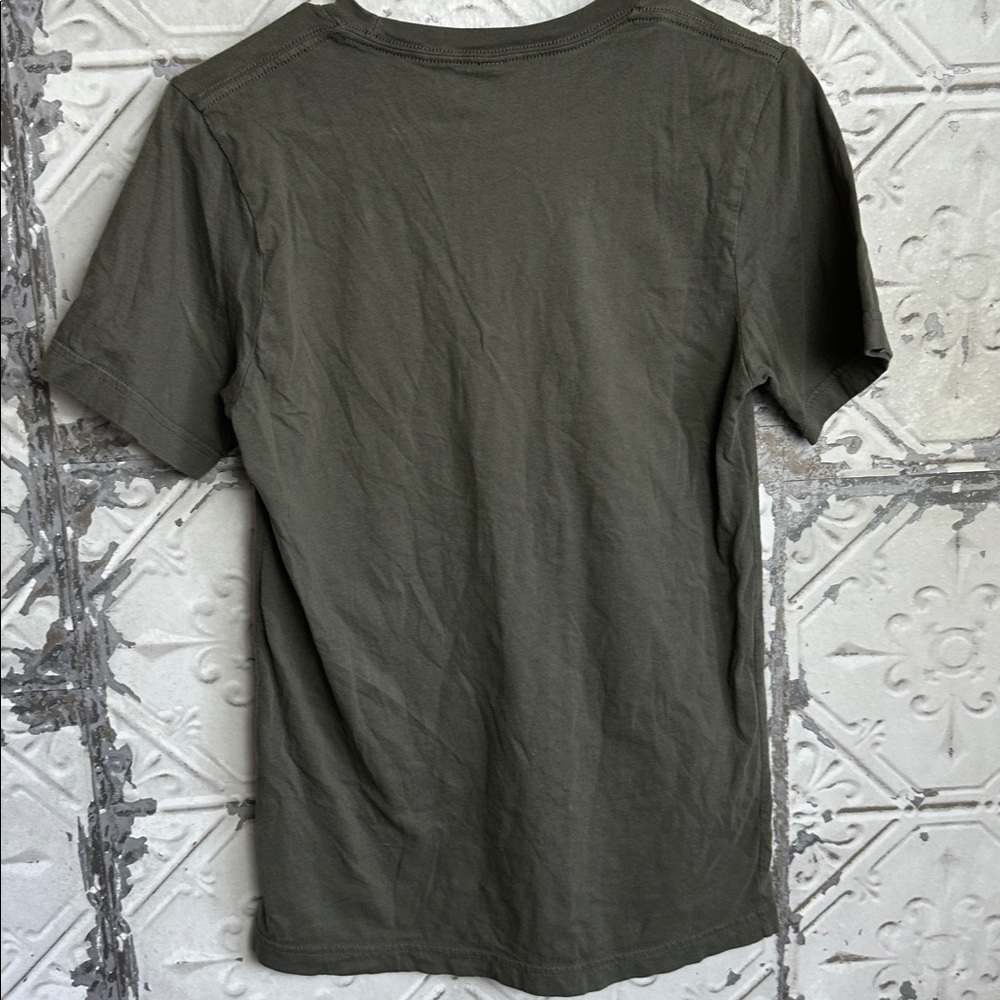 Greta Van Fleet Graphic Tee — Olive Green with Red & Yellow Artwork - Picture 4 of 4